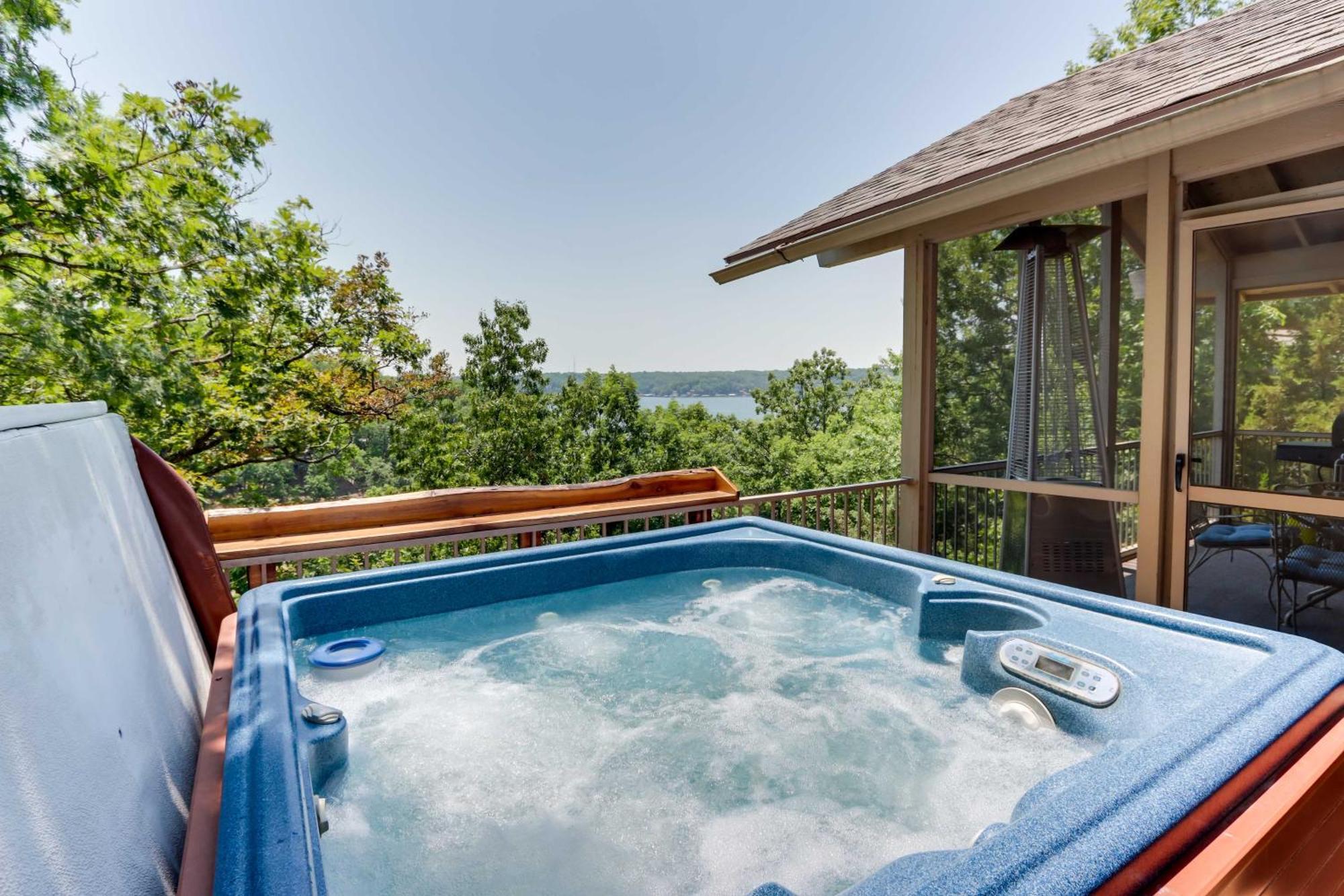Margaritaville Resort Retreat With Hot Tub And Deck Osage Beach Exterior foto
